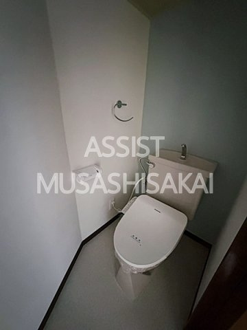 サンスプリングス三鷹のトイレ|写真：設備同仕様の別物件です