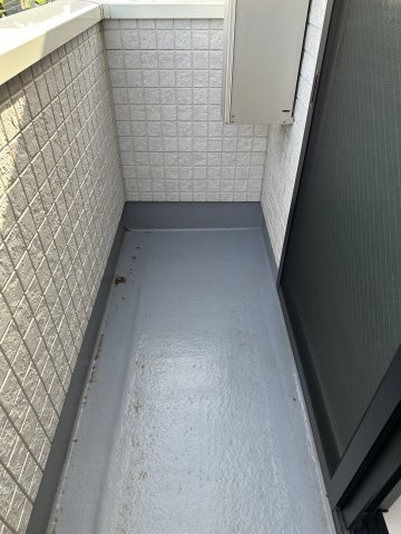 川崎市麻生区百合丘１丁目のアパートのバルコニー