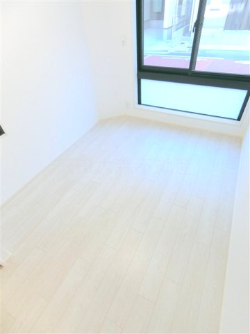THE ROOM'S ザルームス大森町駅前の居間・リビング