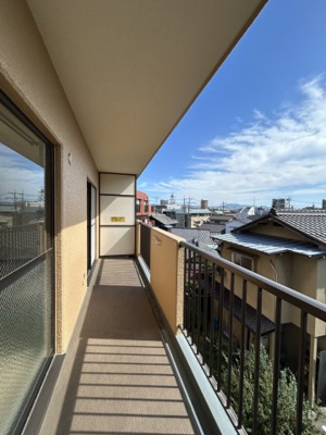 【バルコニー】 | 【グレース古江】　広島市西区古江東町　一棟マンション | 302号室