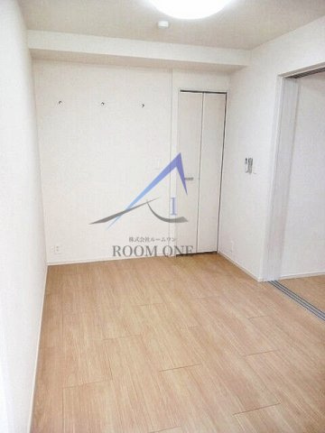 フィオーレの居間・リビング|洋室のお部屋です。