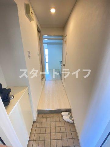 大阪市東淀川区菅原７丁目の賃貸マンションの玄関