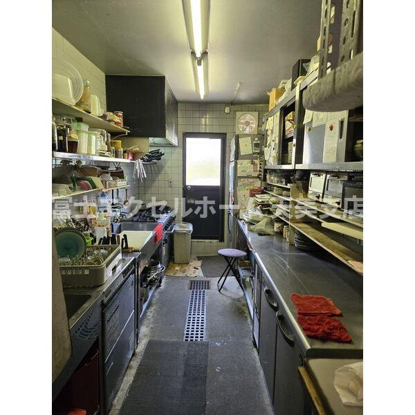 タンブール1階店舗のその他