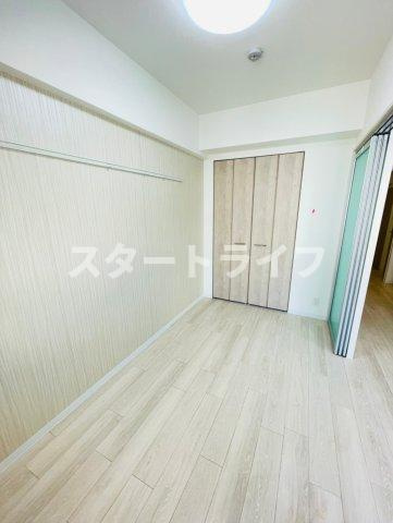 大阪市淀川区東三国６丁目の賃貸マンションの寝室