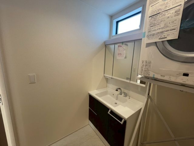 うるま市勝連内間の脱衣所|※建築中の為参考写真を使用しています。