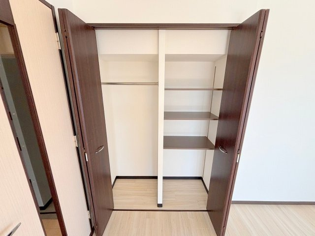 アーバンフラッツ西中島の収納