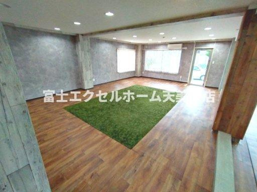 FKマンションの内装