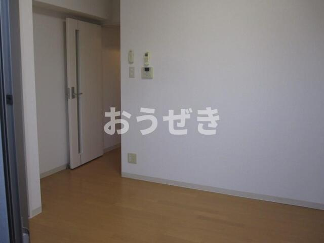 イストアールの居間・リビング