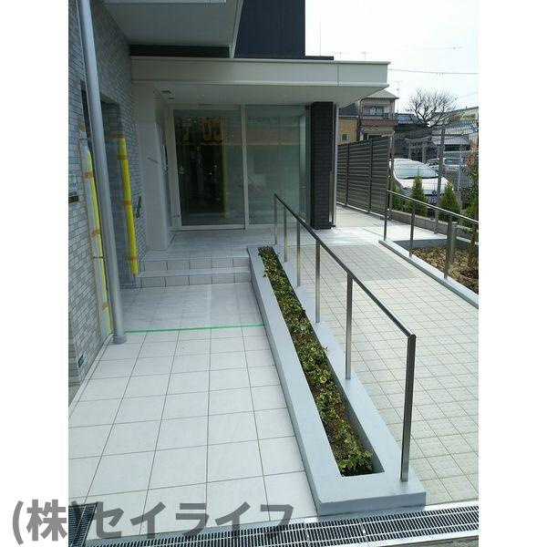 フェリシア宮町のエントランス
