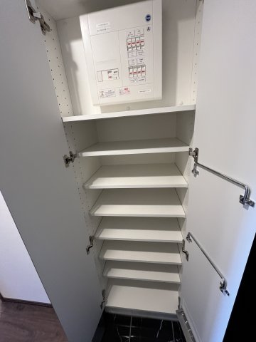 クレヴィスタ横浜関内の収納