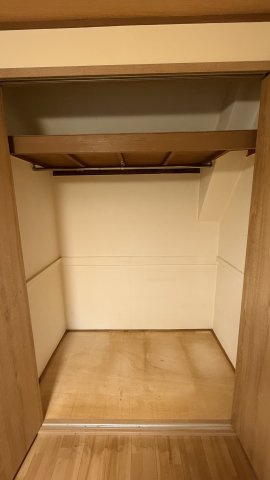 蒔田マンションの収納