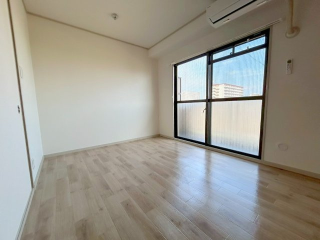 ローズコーポ新大阪7の内装