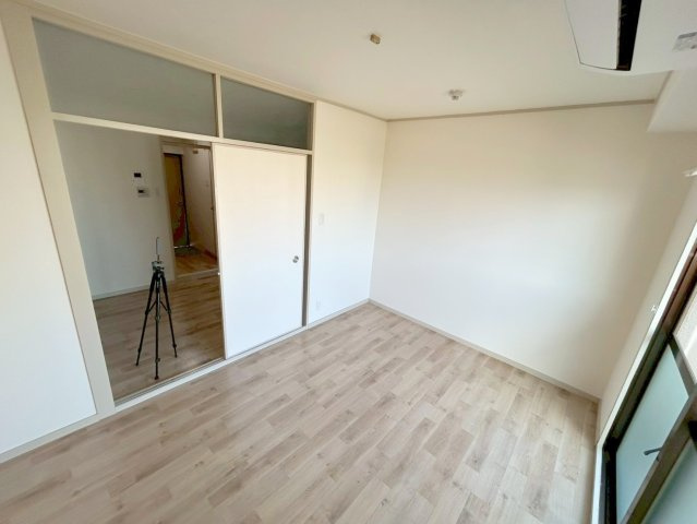 ローズコーポ新大阪7の寝室