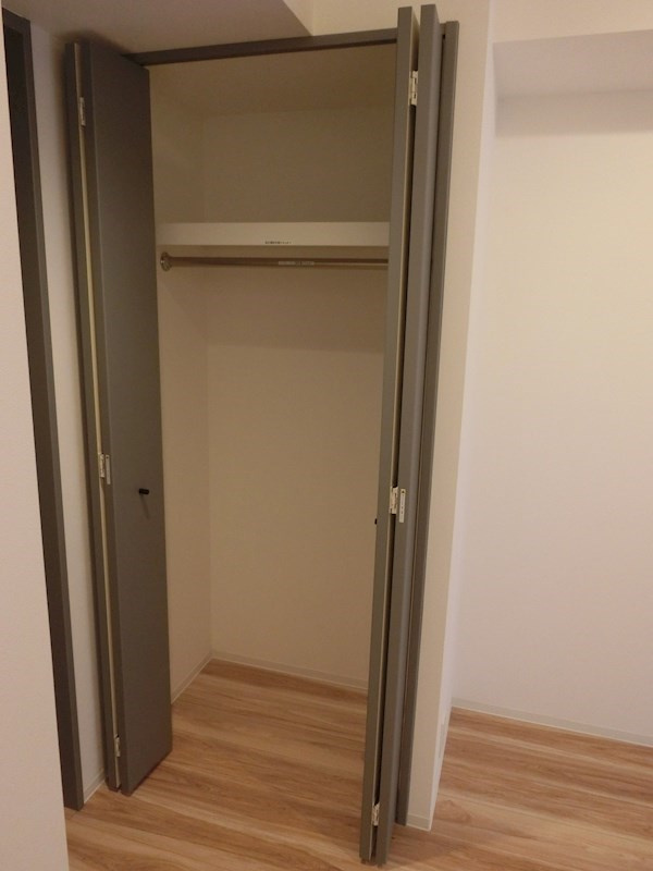 新品家具付きマンション宮川町1(KaGood神奈川)の収納