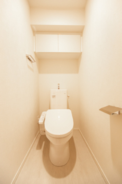 パークアクシス横浜阪東橋のトイレ|※写真は同タイプ住戸です。