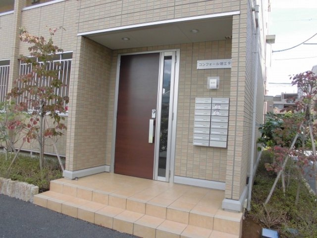 コンフォール瑞江Ⅸのエントランス