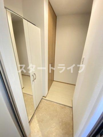 大阪市東淀川区柴島２丁目のアパートの玄関