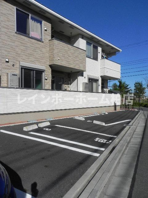 特典：仲介手数料が50％OFFです‼の駐車場|駐車場完備です