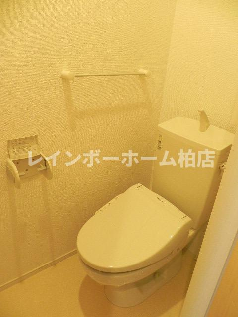 特典：仲介手数料が50％OFFです‼のトイレ|温水洗浄便座です