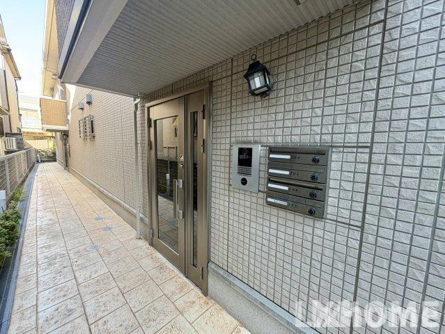 シャルム総持寺のセキュリティ|脱衣スペースもあります