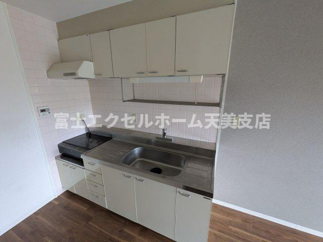 ウエストインヒルズのキッチン