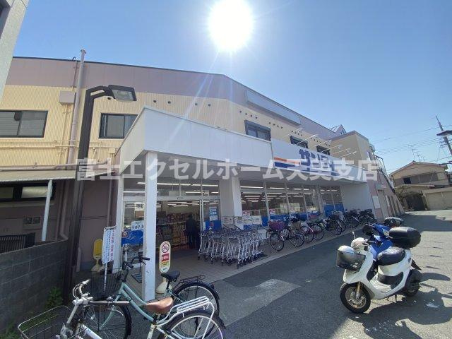 日置荘西町4丁テナントビルの外観
