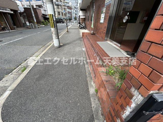 堺市北区百舌鳥本町　貸店舗　物件番号：215770のエントランス
