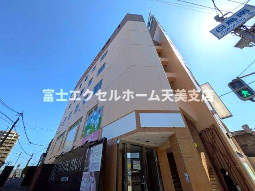 新栄プロパティー白鳥の外観