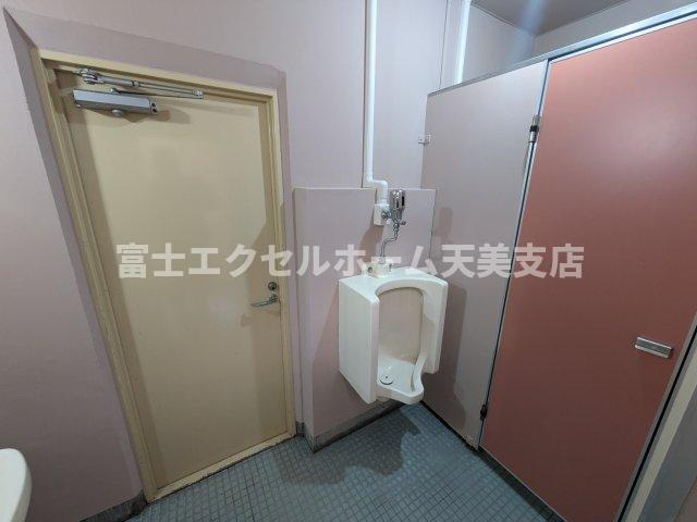 新栄プロパティー白鳥のトイレ