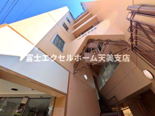 新栄プロパティー白鳥の外観