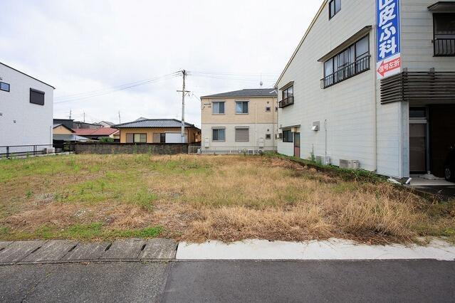 サンコート　熊本市南区平田２丁目１号地の前面道路含む現地写真|2号地　2026年6月10日撮影
