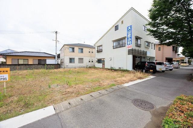 サンコート　熊本市南区平田２丁目１号地の前面道路含む現地写真|1号地　2026年6月19日撮影