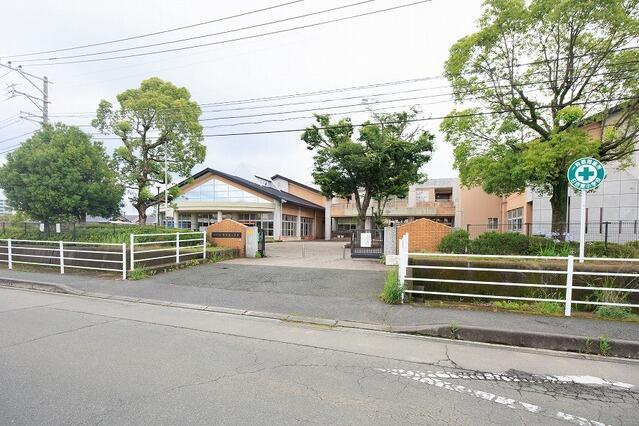 サンコート　熊本市南区平田２丁目１号地の周辺|日吉東小学校まで950m