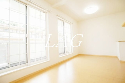【居間・リビング】 | アヴァンセ | 洋室のお部屋です。