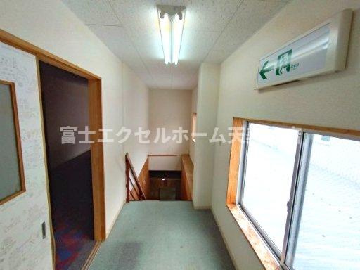 深井沢町倉庫（店舗付・事務所付）の内装