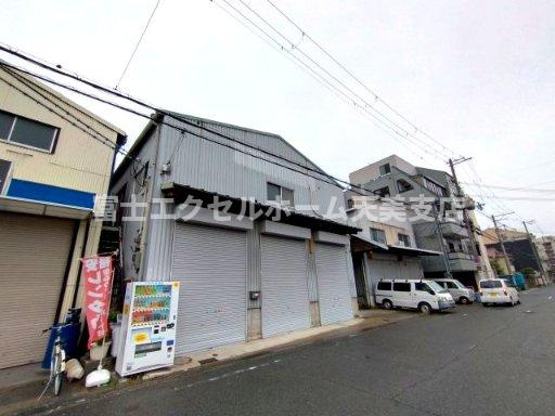 深井沢町倉庫（店舗付・事務所付）の外観
