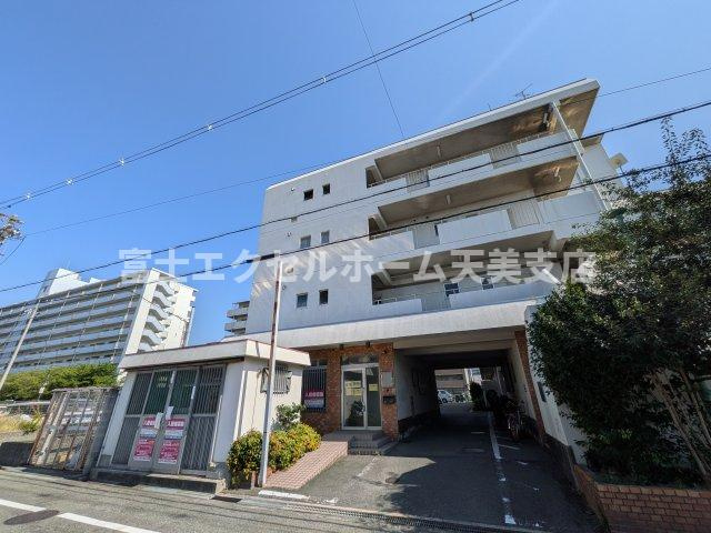 都ハイツの外観