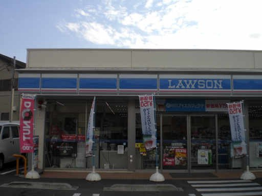 レオネクストラ　プラクミーヌⅠの周辺|コンビニまで110ｍ（徒歩2分）