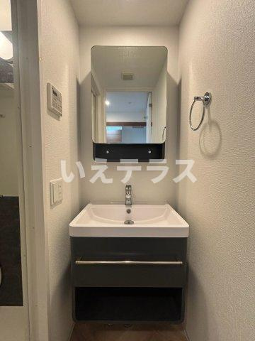 アドバンス神戸ラシュレの洗面所