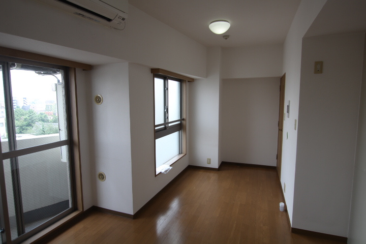 ※類似間取り別部屋参考写真となります