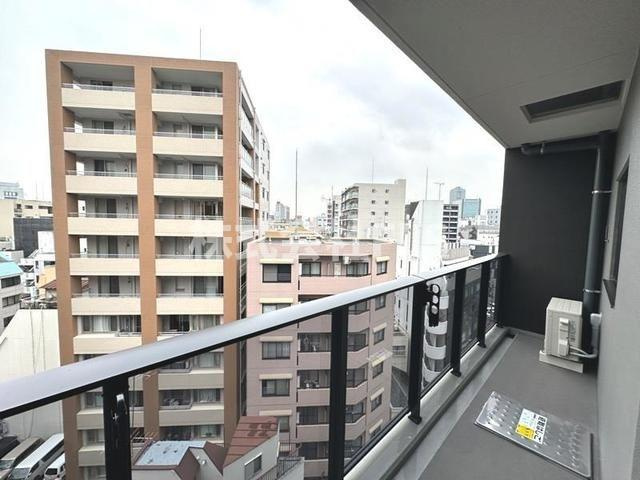 中央区東日本橋２丁目の賃貸マンションのバルコニー