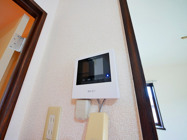 ハイツ光のその他共用部分|屋根付きの駐輪場です