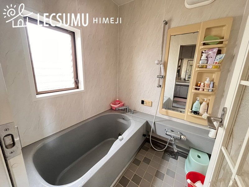 姫路市辻井1丁目/中古戸建の浴室