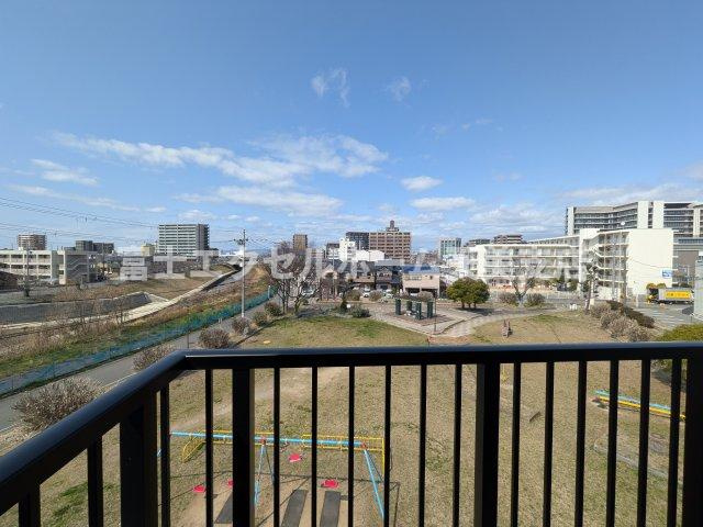 ステイザパークフロント津久野の展望