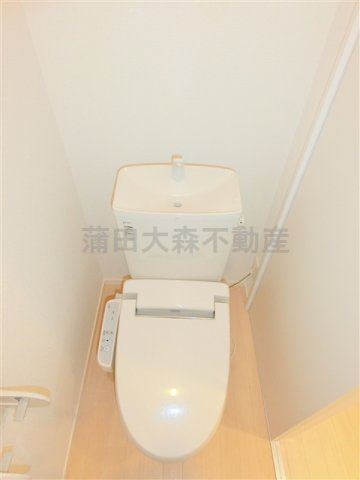 カーサ新蒲田のトイレ|温水暖房便座付きトイレ