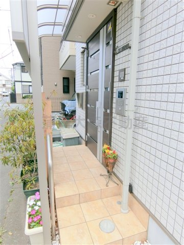 カーサ新蒲田の外観