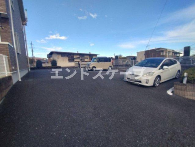 グリーンリッチの駐車場|高崎、前橋のお部屋探しはエンドスケープまで！お客様の理想お聞かせ下さい♪