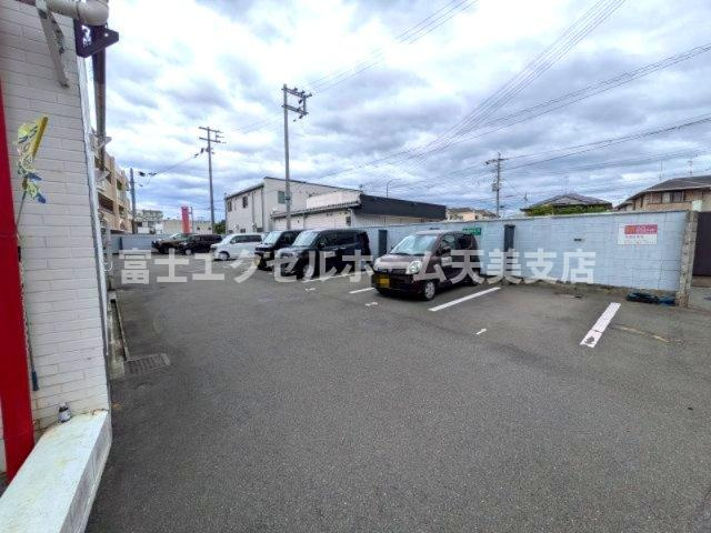 フォルテ大仙公園の駐車場