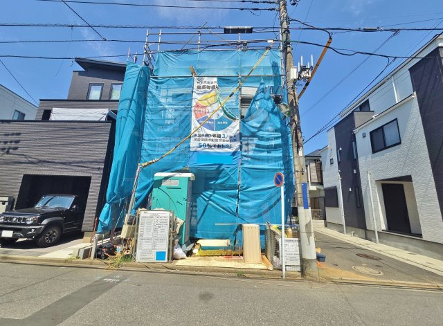 朝霞市本町1丁目 限定1棟の外観|耐震等級3取得で地震に強い家
ゆとりある空間設計の4LDK邸宅が誕生いたします