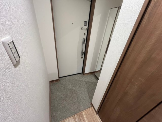Riemon蛍池の玄関